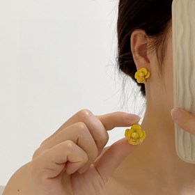 Серьги-клипсы CHANEl в стиле «маленький аромат» не требуют прокол