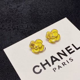 Серьги-клипсы CHANEl в стиле «маленький аромат» не требуют прокол