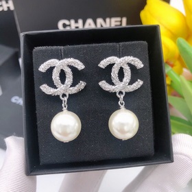 Номер XED0019 [Chanel] Серебряные серьги с бриллиантами. Популярн