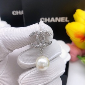 Номер XED0019 [Chanel] Серебряные серьги с бриллиантами. Популярн