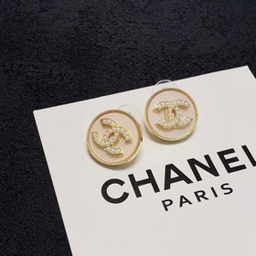 Новинка 2023 года [Chanel] Абрикосовый, черный с жемчужинами. Луч