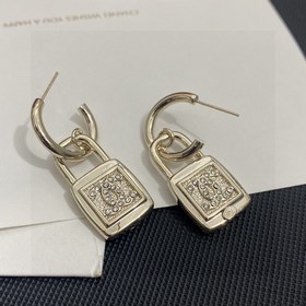 Франция CHANEL Серьги-крючки с прямоугольным подвесом и двойным 