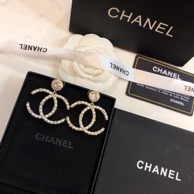 Уровень покупки： Новая модель поступила в продажу. Chanel, малень