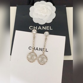 Chanel Новейшие серьги с ажурными круглыми цепочками застежками-