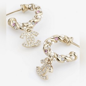 Популярные серьги-гвоздики Chanel. Новинка. CHAN 23 Серьги-гвозди