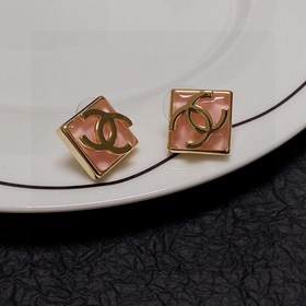 Новые серьги Chanel, популярная модель, изготовлены с высокой точ