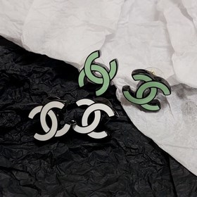 Chanel Буквы Chanel «двойное C» зеленого и белого цветов. Новые ц