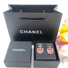 Номер XED0217 CHANEL, оригинальная новая модель, серьги-гвоздики 