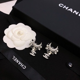 [Chanel] Популярные серьги-гвоздики Chanel. Лучшая версия на рынк