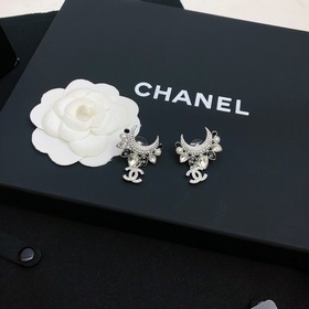 [Chanel] Популярные серьги-гвоздики Chanel. Лучшая версия на рынк