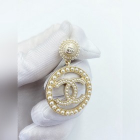 Новые летние серьги Chanel с жемчужинами двойной буквой C, оригин