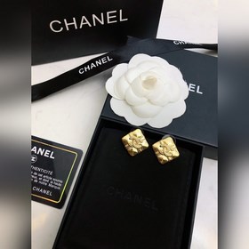Серьги без проколов Chanel, новинка, классический ромбовидный узо