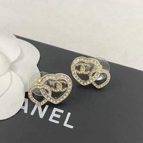 Код E2318 0247820 Популярные серьги Chanel, новинка CHAN 23 Серьг