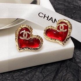 chaneleh_2309281401 Официальный сайт Новые стили этого года.
