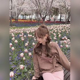 Chanel подержанные серьги. Модели Chanel не нуждаются в представл
