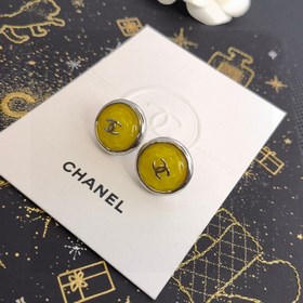 Chanel подержанные серьги. Модели Chanel не нуждаются в представл