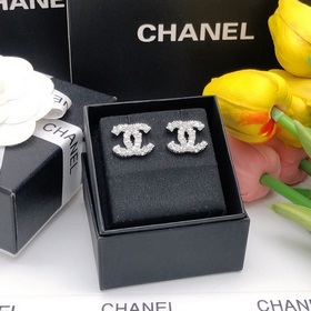 Номер XED0028 Серьги Chanel. Поступила большая партия новых сереж