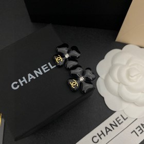 Серьги Chanel, черные (материал импортирован из Италии), изготовл