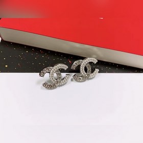 Chanel подержанные серьги с двойным логотипом. Оригинальная копия