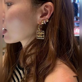 1880140  [Xiao Xiang 23s объемные двусторонние квадратные серьги