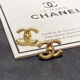 Chanel, подержанная модель, серьги с буквами «CC», красота всегда