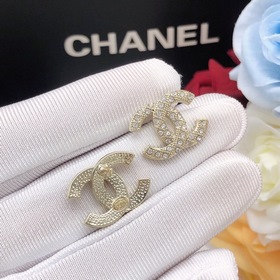 Номер XED0208 Новая модель CHANEL с двойным C-образным узором из