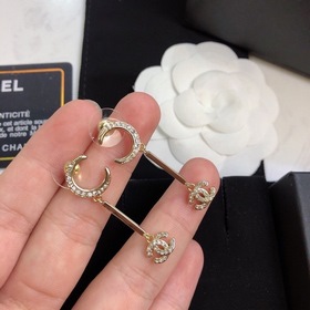 Z-модель, маленькие серьги CHANEL, элегантный изысканный дизайн,