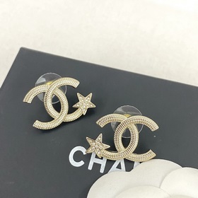 Код E2334 0247820 Популярные серьги Chanel, новинка CHAN 23 Серьг