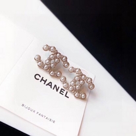 Chanel Маленькие серьги Chanel, новая коллекция ранней осени, се