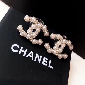Chanel Маленькие серьги Chanel, новая коллекция ранней осени, се