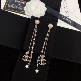 Chanel Романтичные серьги с кисточками, подходят к любому стилю, 