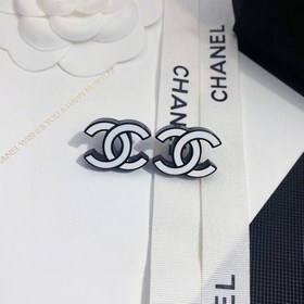 188030 Chanel Сережки с двойной буквой C в черно-белом цвете. Оч