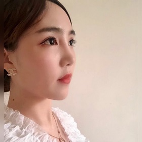 CHANEL маленькие серьги с полудрагоценными камнями жемчугом, высо