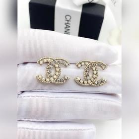 CHANEL маленькие серьги с полудрагоценными камнями жемчугом, высо