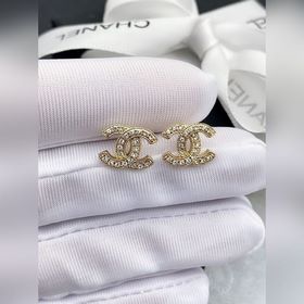 Chanel классические мини-серьги-гвоздики из латуни, два цвета