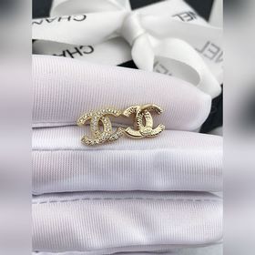 Chanel классические мини-серьги-гвоздики из латуни, два цвета