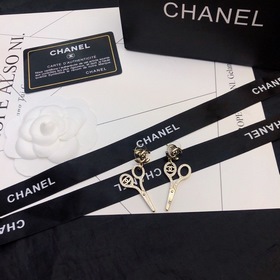 Маленькие серьги-ножницы CHANEL. Элегантный изысканный дизайн. Ре