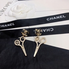 Маленькие серьги-ножницы CHANEL. Элегантный изысканный дизайн. Ре