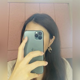 Новейшие серьги Chanel с двойной буквой C. Изготовлены из латуни.