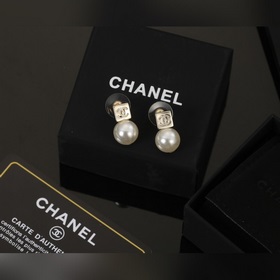 Новая модель сережек Chanel от Xiao Xiang. Оригинальный товар, ид