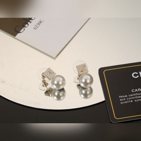 Новая модель сережек Chanel от Xiao Xiang. Оригинальный товар, ид