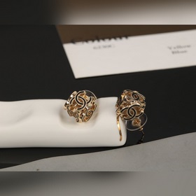 Новая модель сережек Chanel от Xiao Xiang. Оригинальный товар, ид