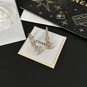 Chanel подержанные серьги с двойным логотипом. Оригинальная копия