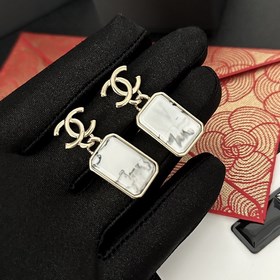 Chanel подержанные серьги с двойным логотипом. Оригинальная копия