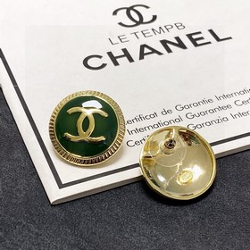 Новая модель Chanel осенне-зимняя коллекция, подержанные серьги-г