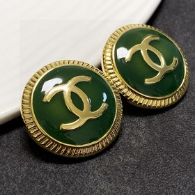 Новая модель Chanel осенне-зимняя коллекция, подержанные серьги-г