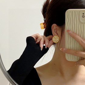 Рекомендуемое на Xiaohongshu： популярная новинка Chanel в стиле в