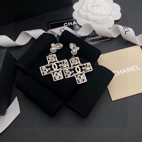 Chanel подержанные серьги с двойным логотипом. Оригинальная копия