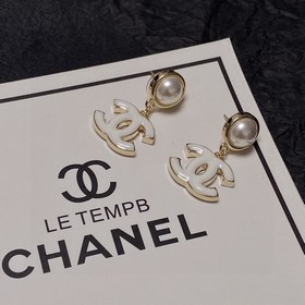 Новые модели от CHANEl, синхронно представленные в магазинах. Нов