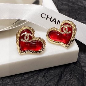 chaneleh_2309281728 Официальный сайт Новые стили этого года.